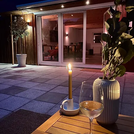 Holzhuette Ole Zw. & Wald Mit Kamin & Sauna